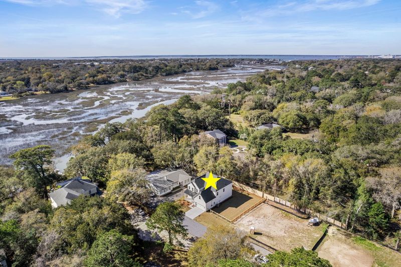 1109 Quiet Rd, Mount Pleasant, SC 29464