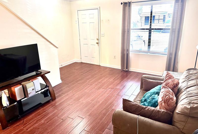 6256 Lucille Dr #14-E, North Charleston, SC 29406