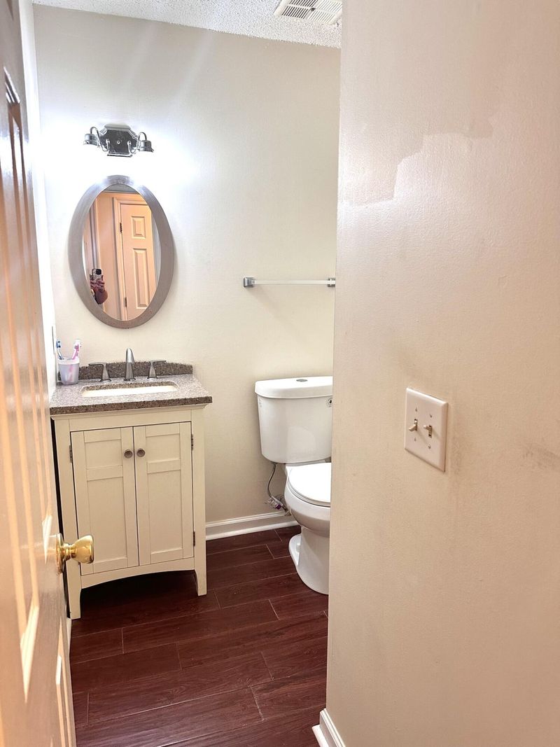 6256 Lucille Dr #14-E, North Charleston, SC 29406