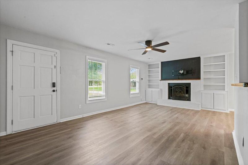 100 Beau Ct, Summerville, SC 29485
