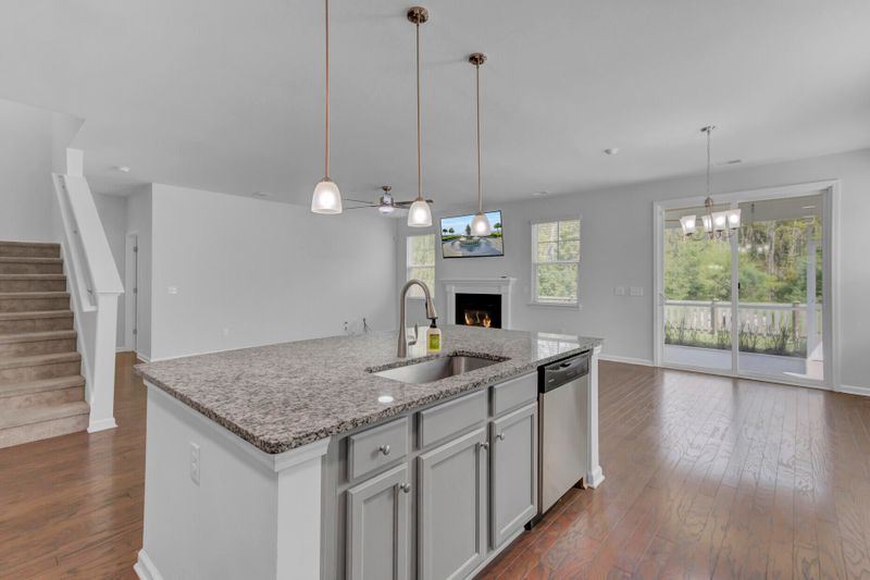 129 Nolin Rd, Moncks Corner, SC 29461