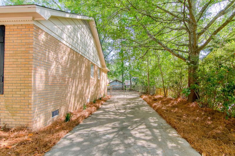 7649 Picardy Pl, North Charleston, SC 29420