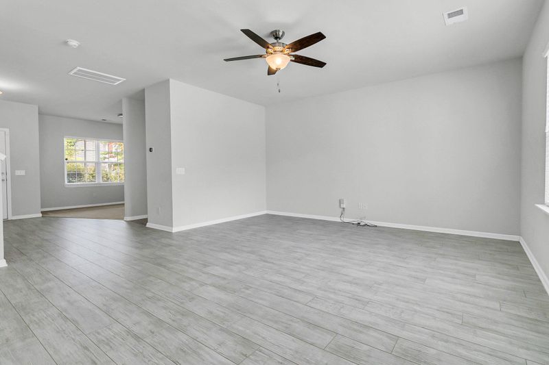 3042 Conservancy Ln, Charleston, SC 29414