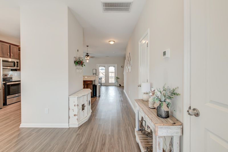 408 Viceroy Ln, Goose Creek, SC 29445