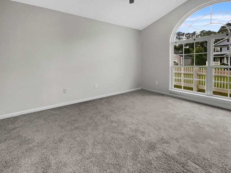 332 Seneca River Dr, Summerville, SC 29485