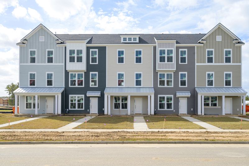 330 Herty Park Dr #259, Moncks Corner, SC 29461