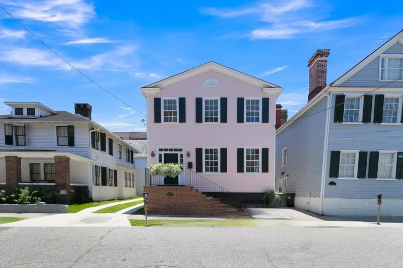 3 12 Doughty St, Charleston, SC 29403