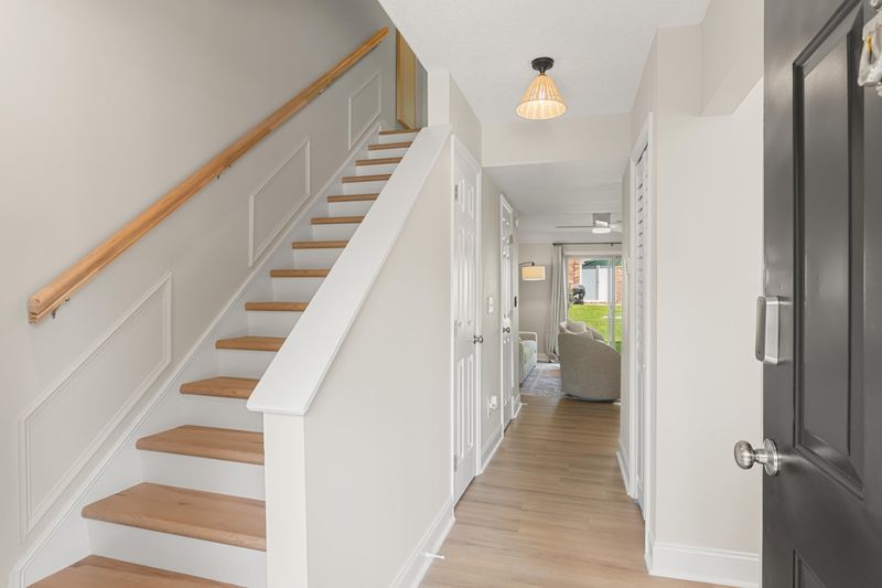 403 Andrea Ln, Hanahan, SC 29410