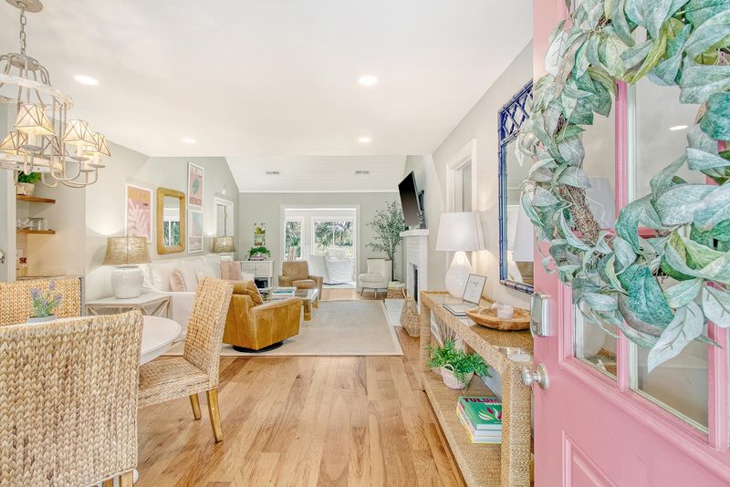547 Cobby Creek Ln, Seabrook Island, SC 29455
