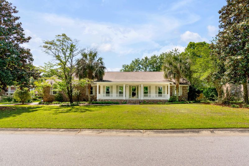 19 Monte Sano Dr, Hanahan, SC 29410
