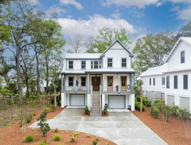 2225 Boatwright Rd, Johns Island, SC 29455