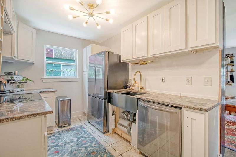 47 Athens Ct, Charleston, SC 29403