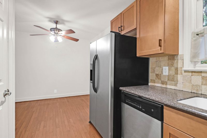 556 Savannah Hw #12, Charleston, SC 29407
