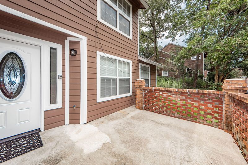 124 Luden Dr #B, Summerville, SC 29483
