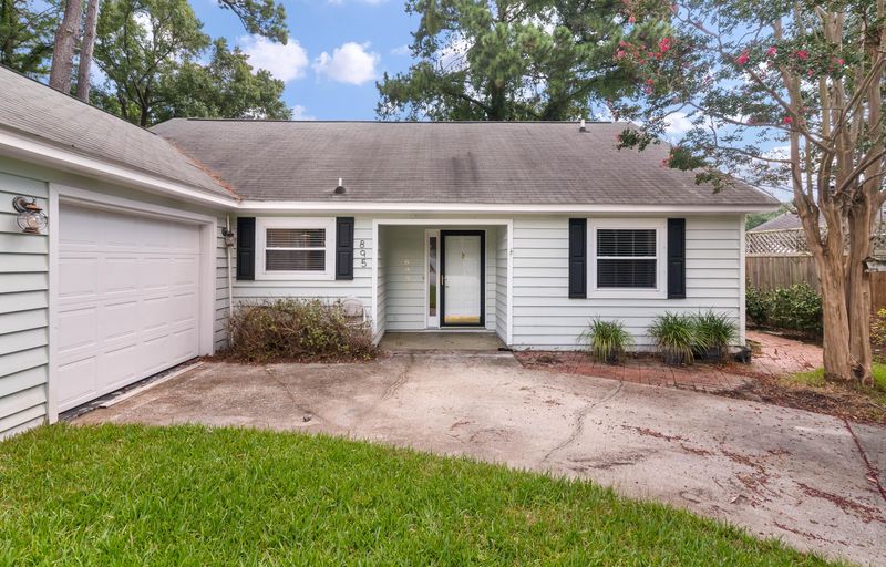 895 Wynford Ct, Mount Pleasant, SC 29464