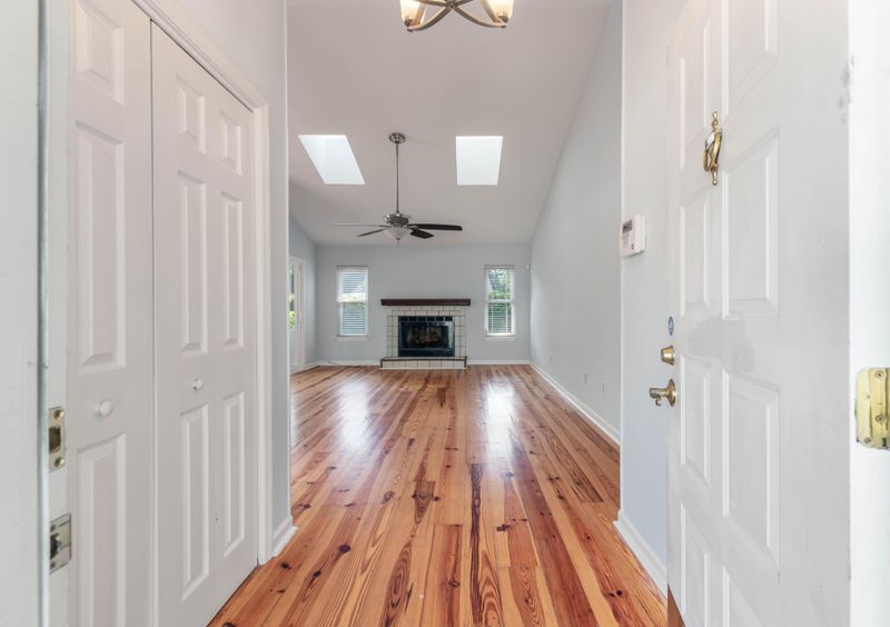 895 Wynford Ct, Mount Pleasant, SC 29464