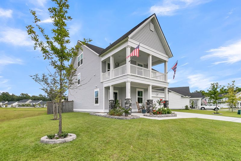 113 Red Bluff St, Summerville, SC 29483