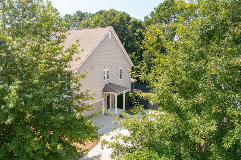2133 Oyster Reef Ln, Mount Pleasant, SC 29466