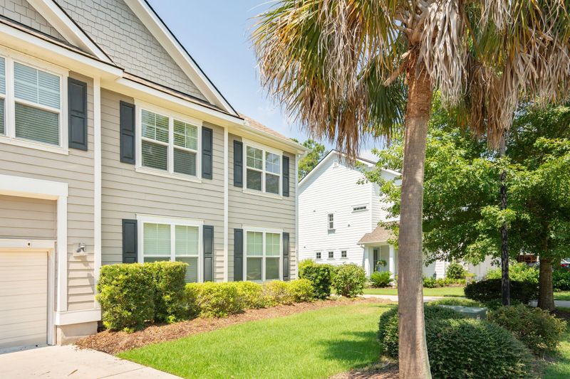 2133 Oyster Reef Ln, Mount Pleasant, SC 29466