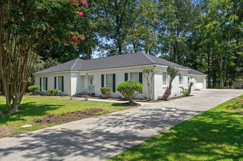 106 Kensington Pl, Summerville, SC 29485