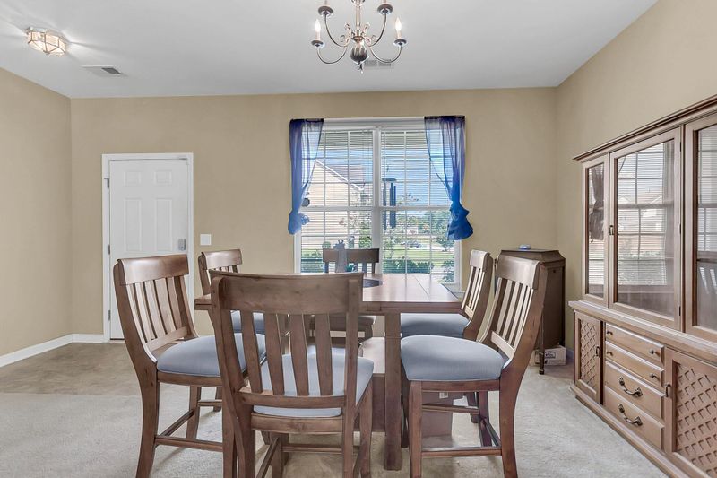 173 Carolina Wren Ave, Moncks Corner, SC 29461