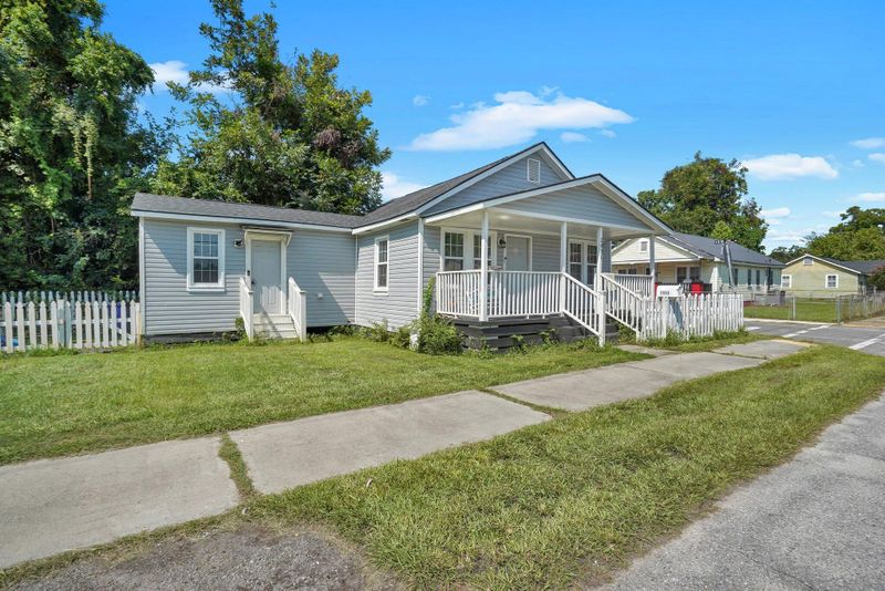 2931 Baker Ave, North Charleston, SC 29405