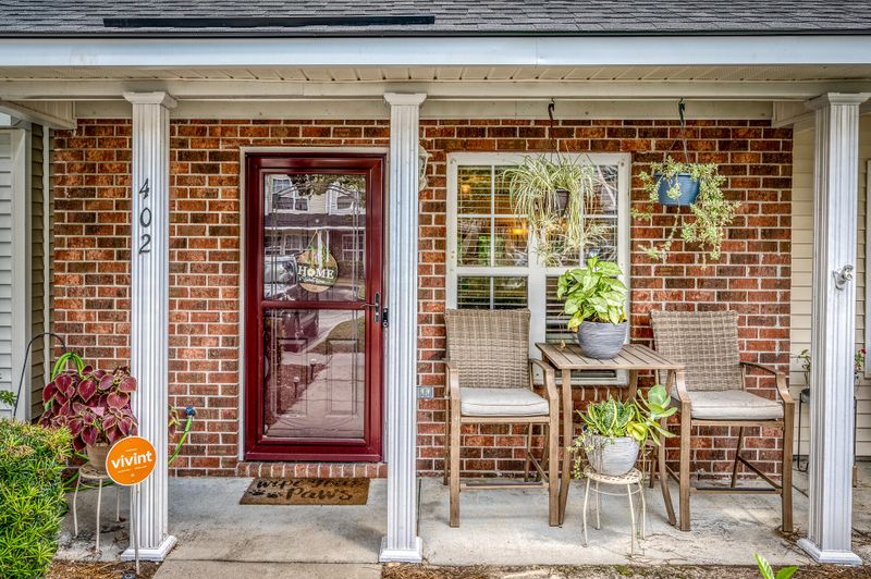 402 Elm Hall Cir, Summerville, SC 29483