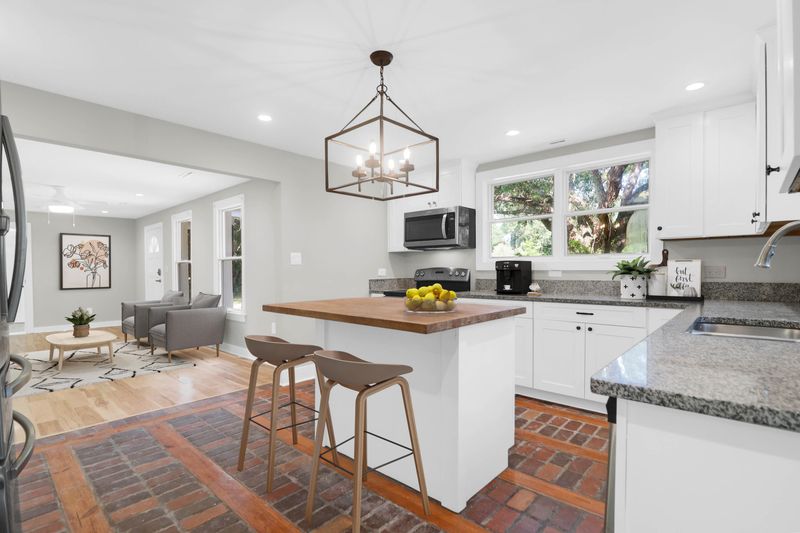 401 Oak St, Charleston, SC 29407