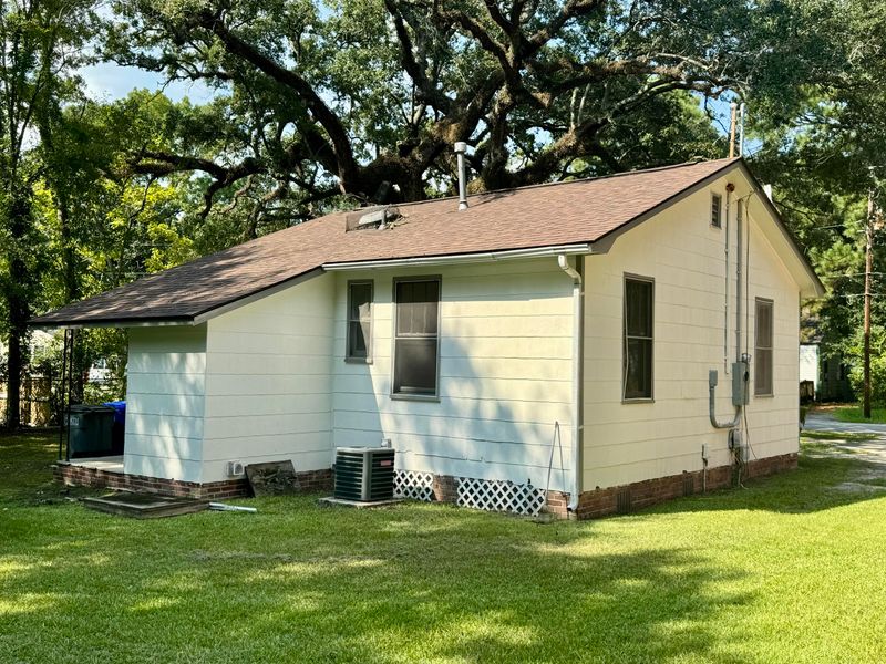 4030 Gary Dr, North Charleston, SC 29405