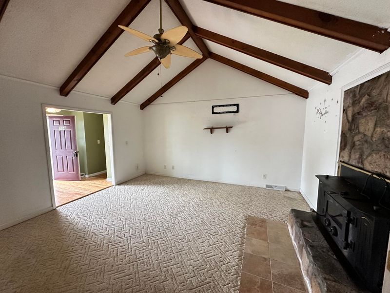 208 Salina Cir, Goose Creek, SC 29445