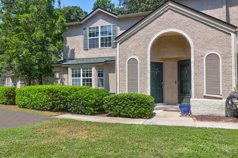 1120 Monaco Dr, Mount Pleasant, SC 29464