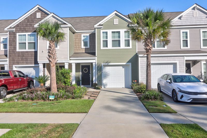 142 Rosefield Ct, Summerville, SC 29485