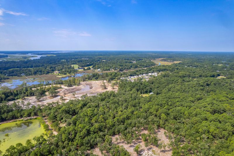 A Mill Spring Rd, Hollywood, SC 29449