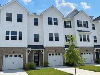 9421 Sun Fountain Dr, Summerville, SC 29485