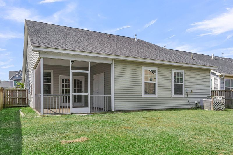 109 Cooks Rest Ln, Moncks Corner, SC 29461