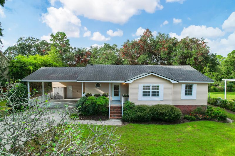 3 Brockman Dr, Charleston, SC 29412