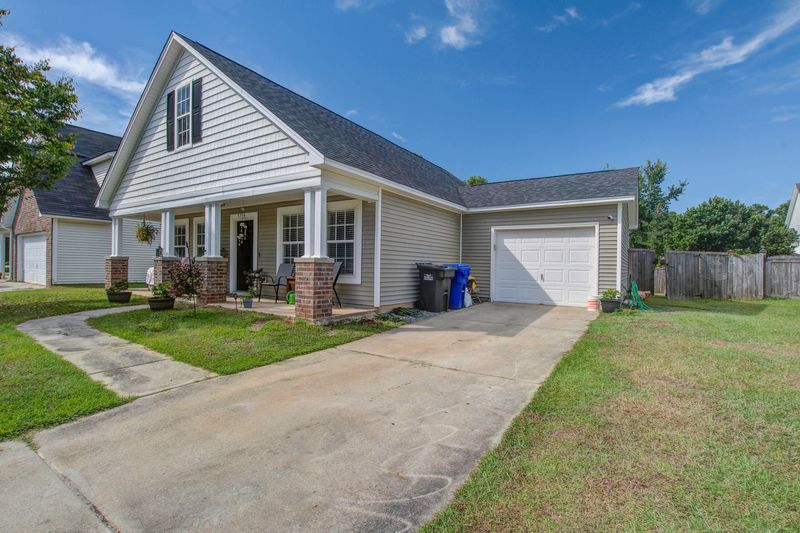 3554 Galaxy Rd, Ladson, SC 29456