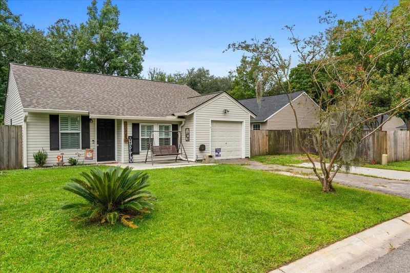1277 Maryland Dr, Ladson, SC 29456