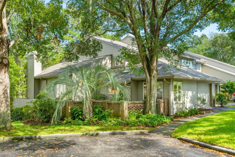32 Wappoo Creek Pl, Charleston, SC 29412