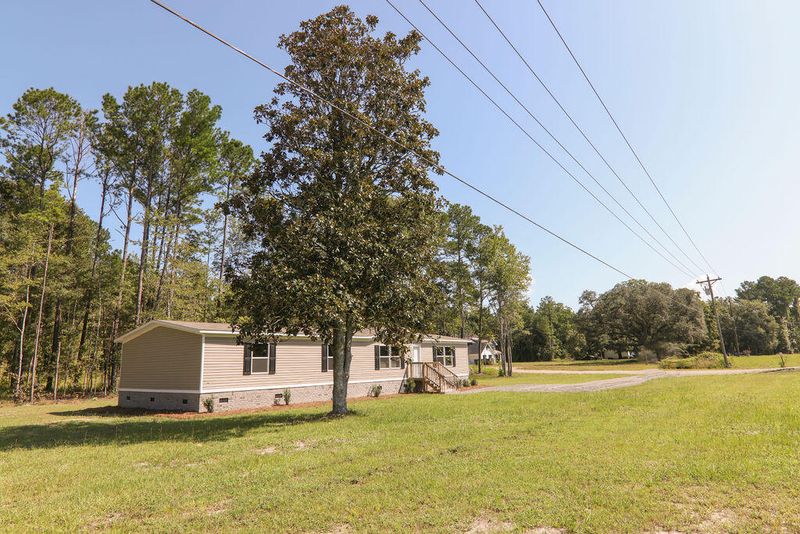 2482 N Hwy 17a, Bonneau, SC 29431