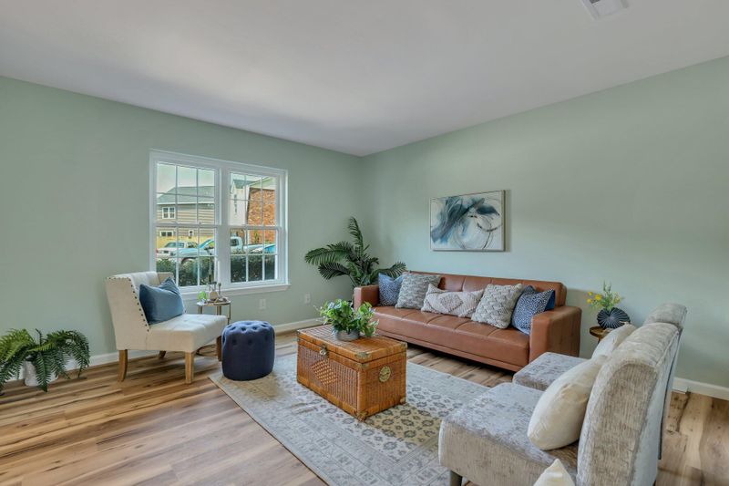 6875 Shahid Row, North Charleston, SC 29418