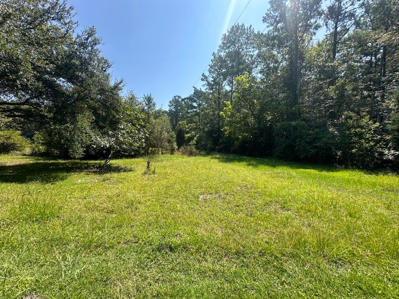 141 Honey Bee Rd, Moncks Corner, SC 29461