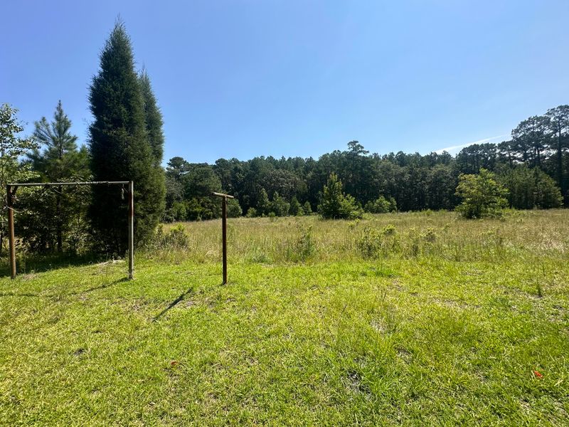141 Honey Bee Rd, Moncks Corner, SC 29461