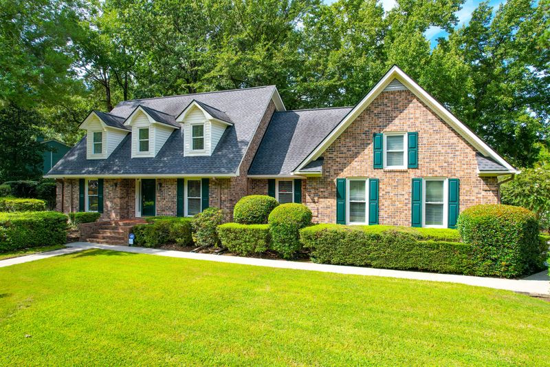 10 Trail Hollow Dr, Charleston, SC 29414