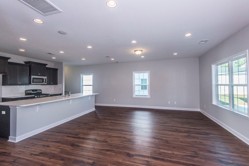 223 O'malley Dr, Summerville, SC 29483