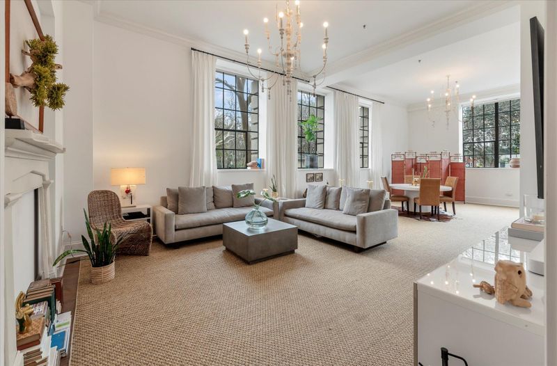 3 Chisolm St #103, Charleston, SC 29401