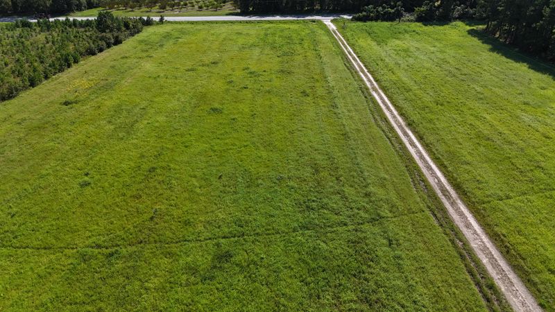 140 Rambling Ln, Cross, SC 29436