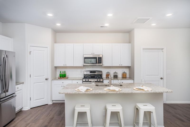 213 Dean Hall Ave, Moncks Corner, SC 29461