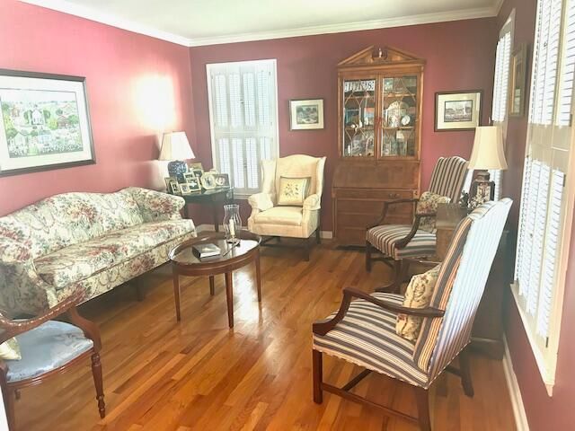 223 Brandywine Dr, Summerville, SC 29485