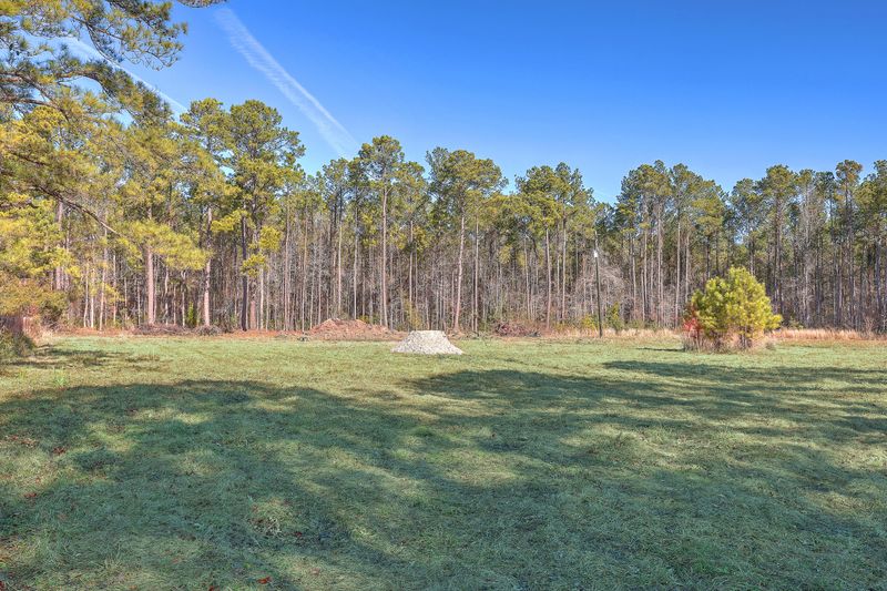 6222 N Hwy 17, Awendaw, SC 29429